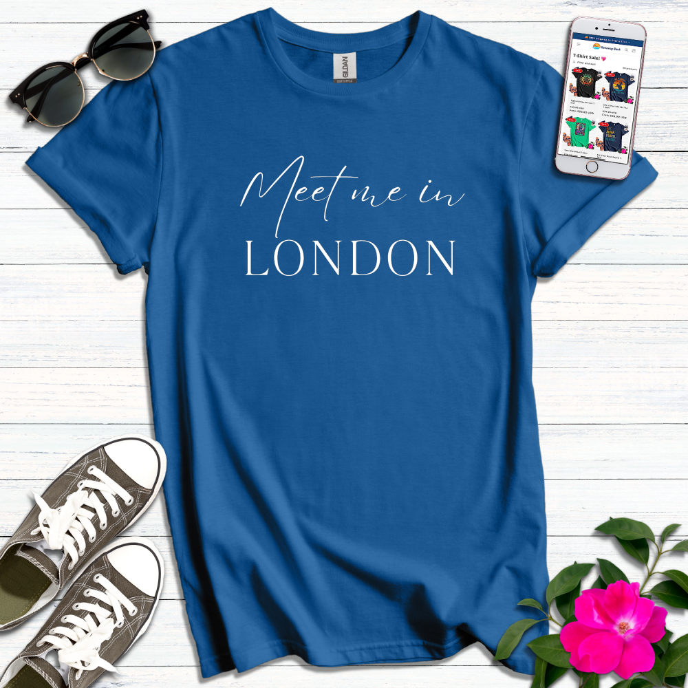 Modern Minimalist Meet Me in London T-Shirt