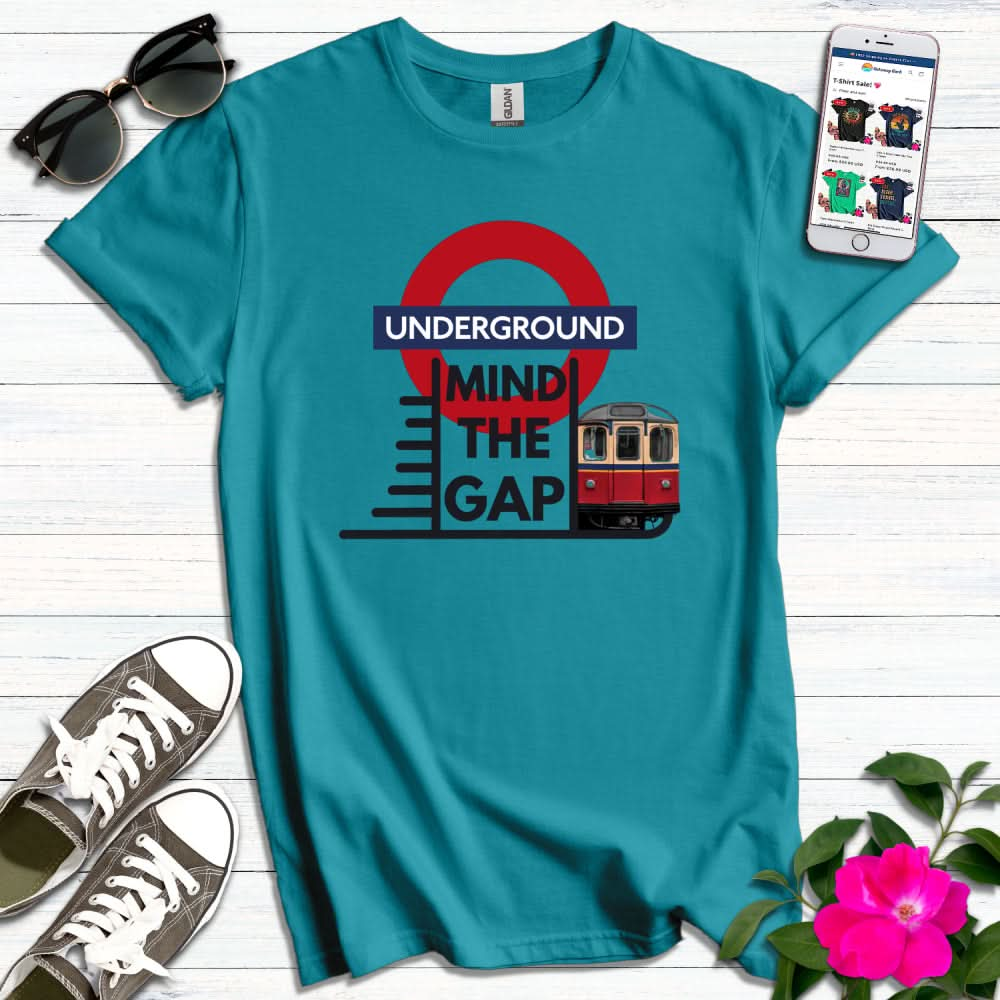 London Mind the Gap T-Shirt