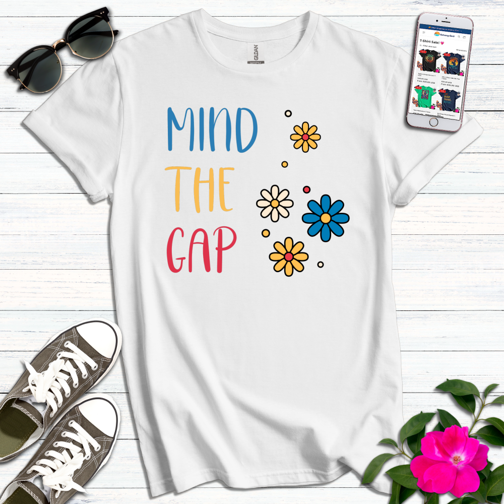 Mind the Gap Boho Flowers T-Shirt