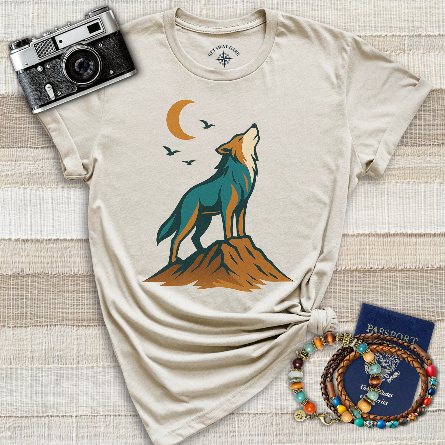 Beautiful Howling Wolf T-Shirt